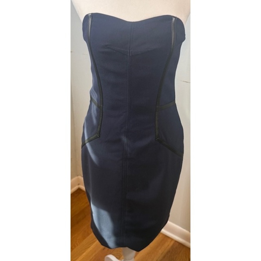 Yigal‎ Azrouel Strapless Bodycon Dress Size 6 Lambskin Trim Navy Blue Edgy